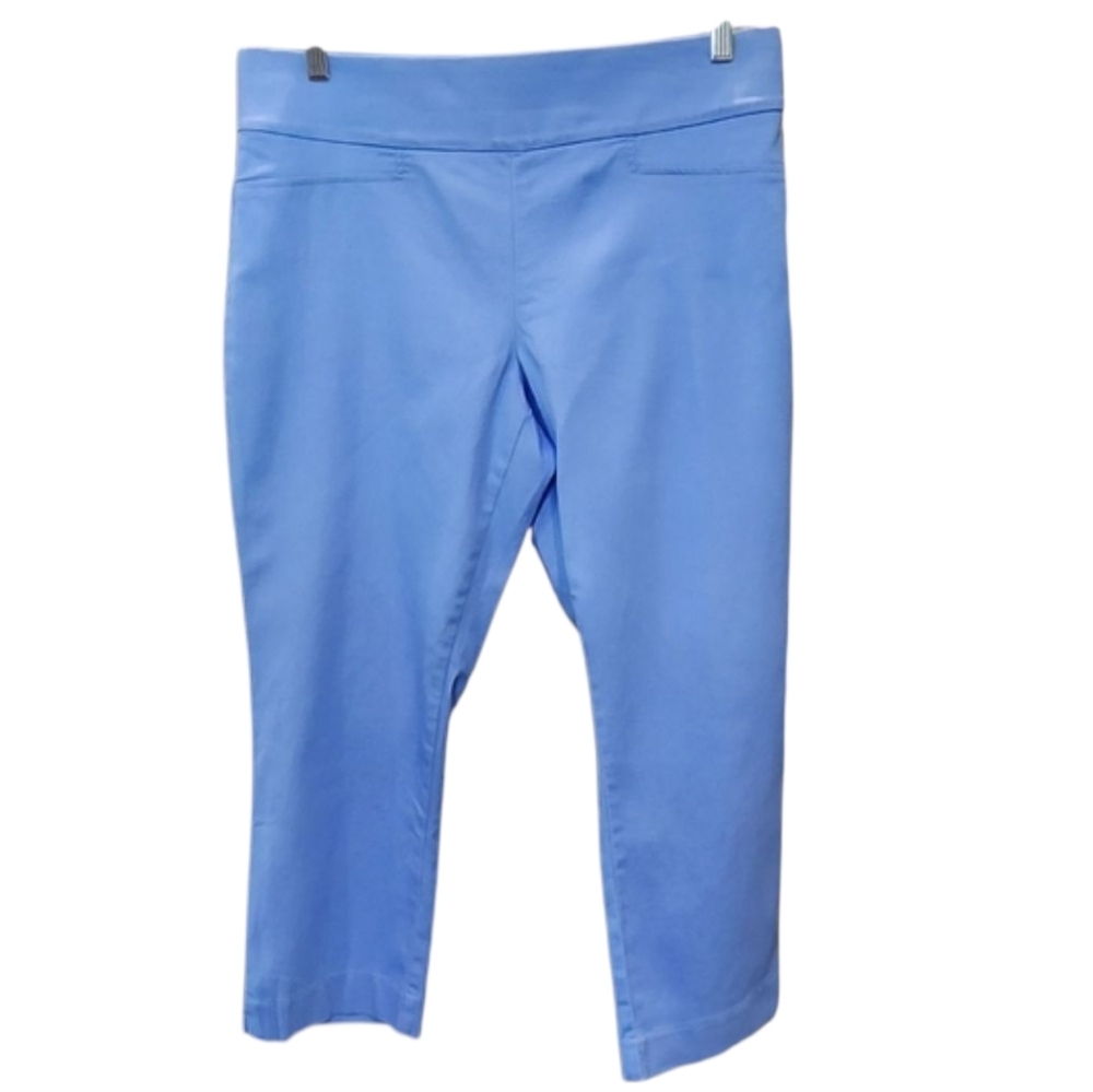 NWT'S St. John's Bay Blue Capris